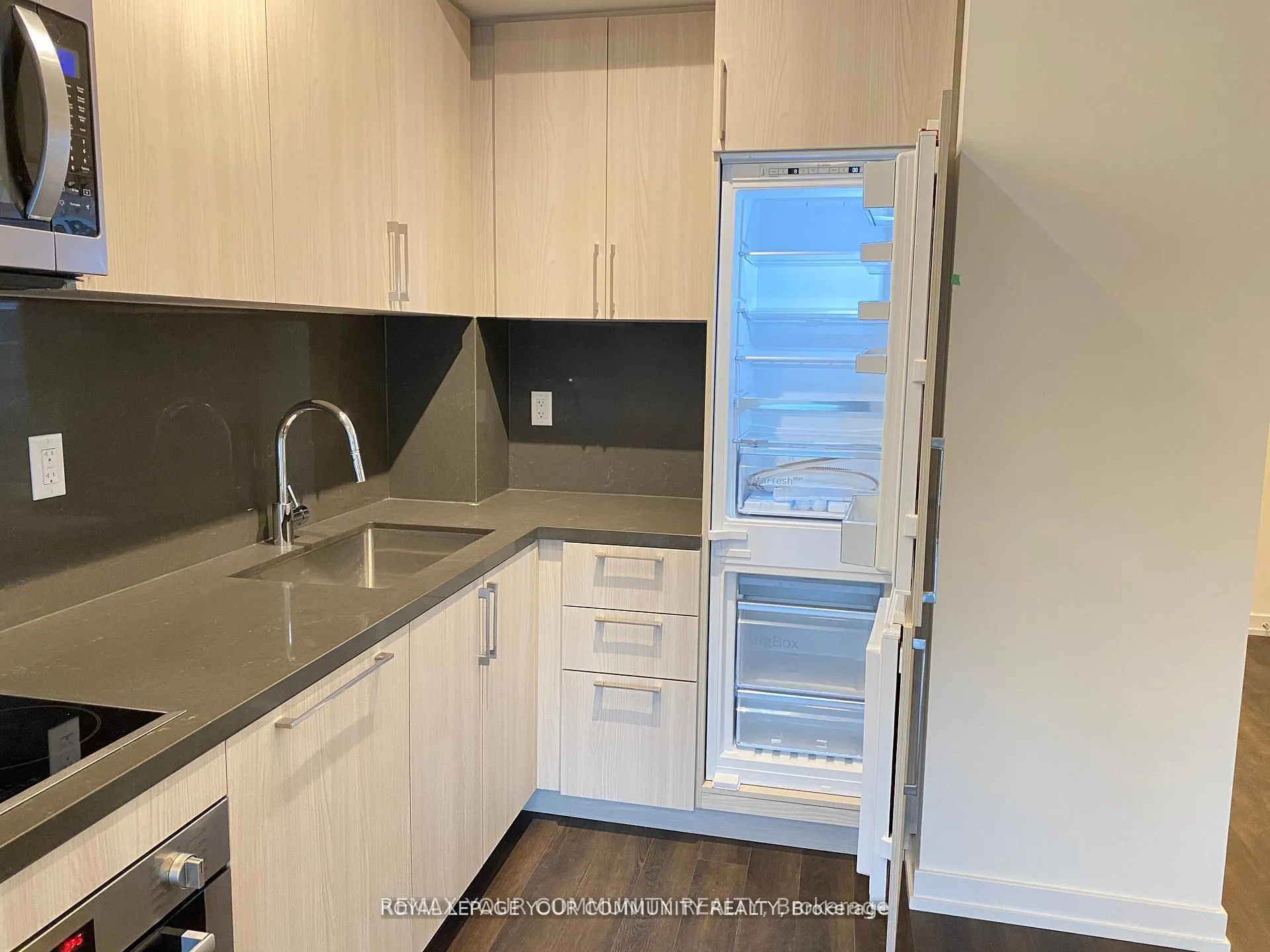 Photo 6 of Unit 1015, 1 Grandview Avenue, Markham, Grandview — HOMEH