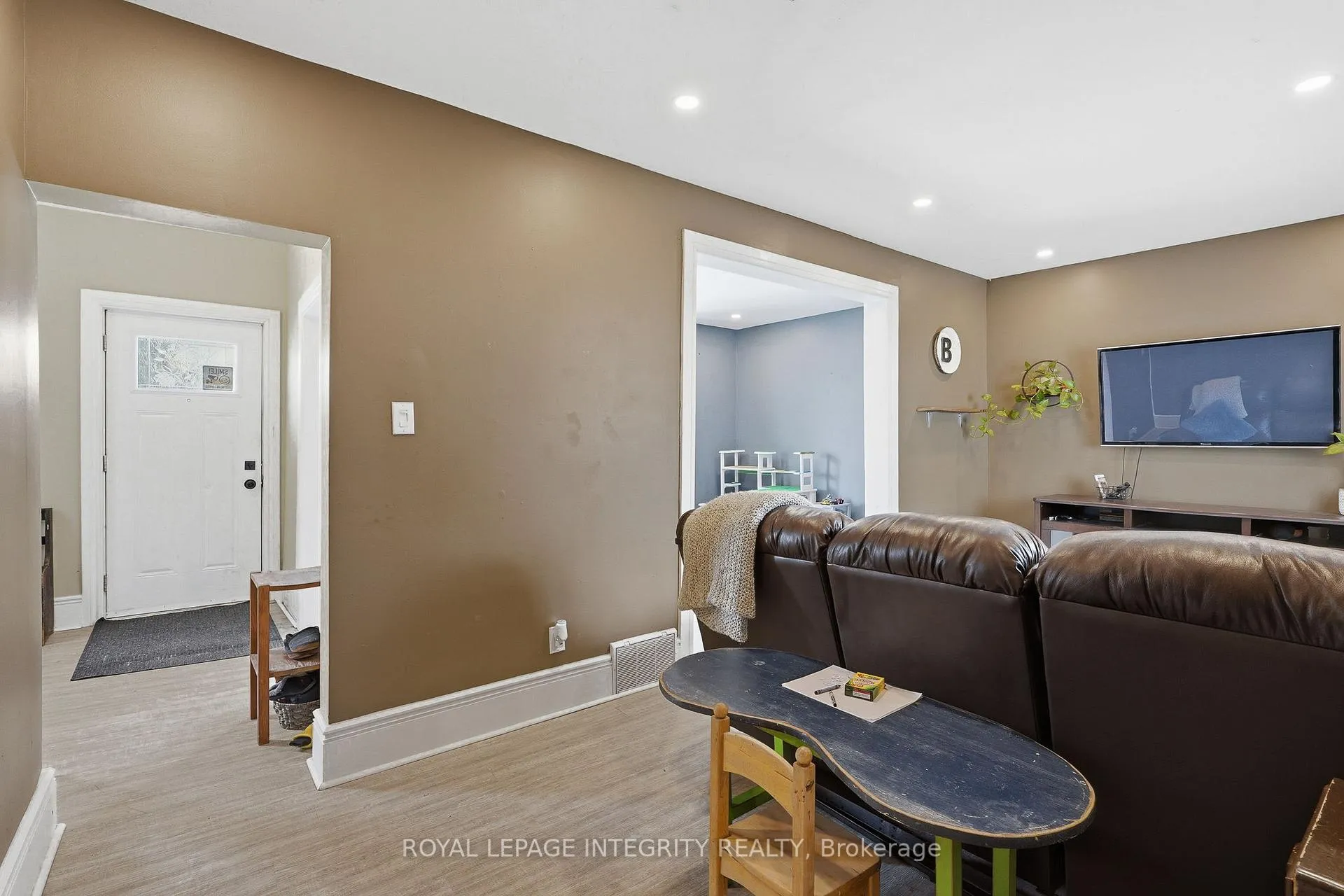 Photo 9 of 57 Havey Street, Arnprior, Arnprior — HOMEH