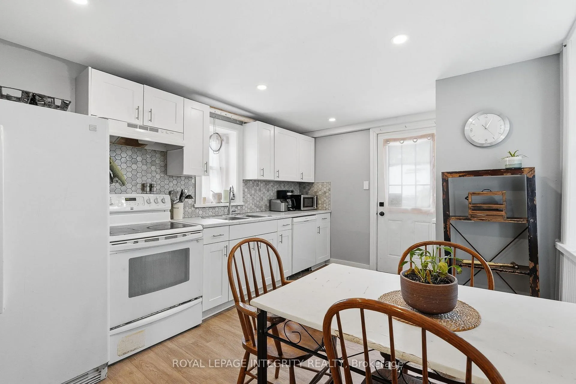Photo 11 of 57 Havey Street, Arnprior, Arnprior — HOMEH