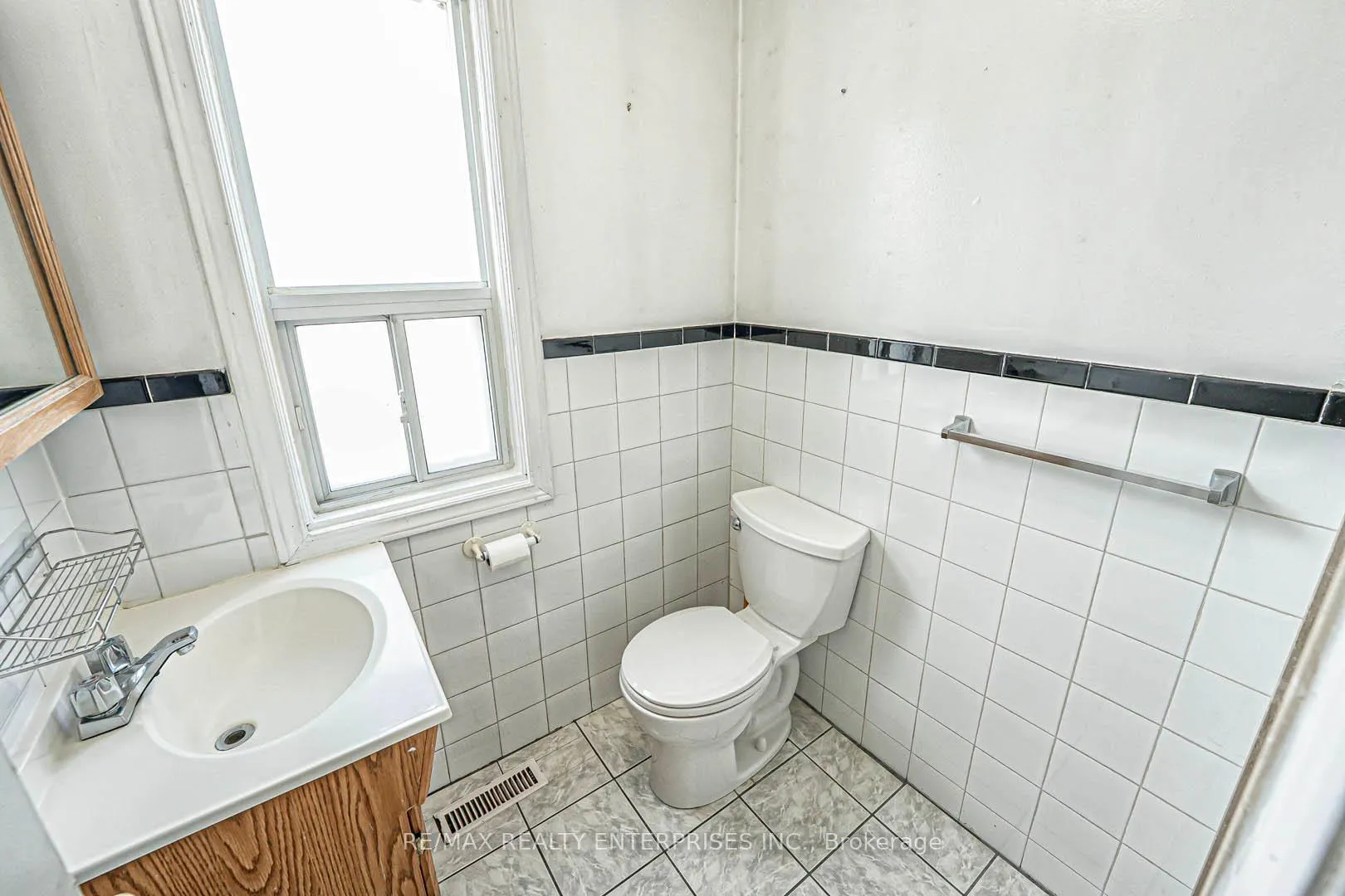 Photo 8 of 914 Dovercourt Road, Toronto, Dovercourt-Wallace Emerson-Junction — HOMEH