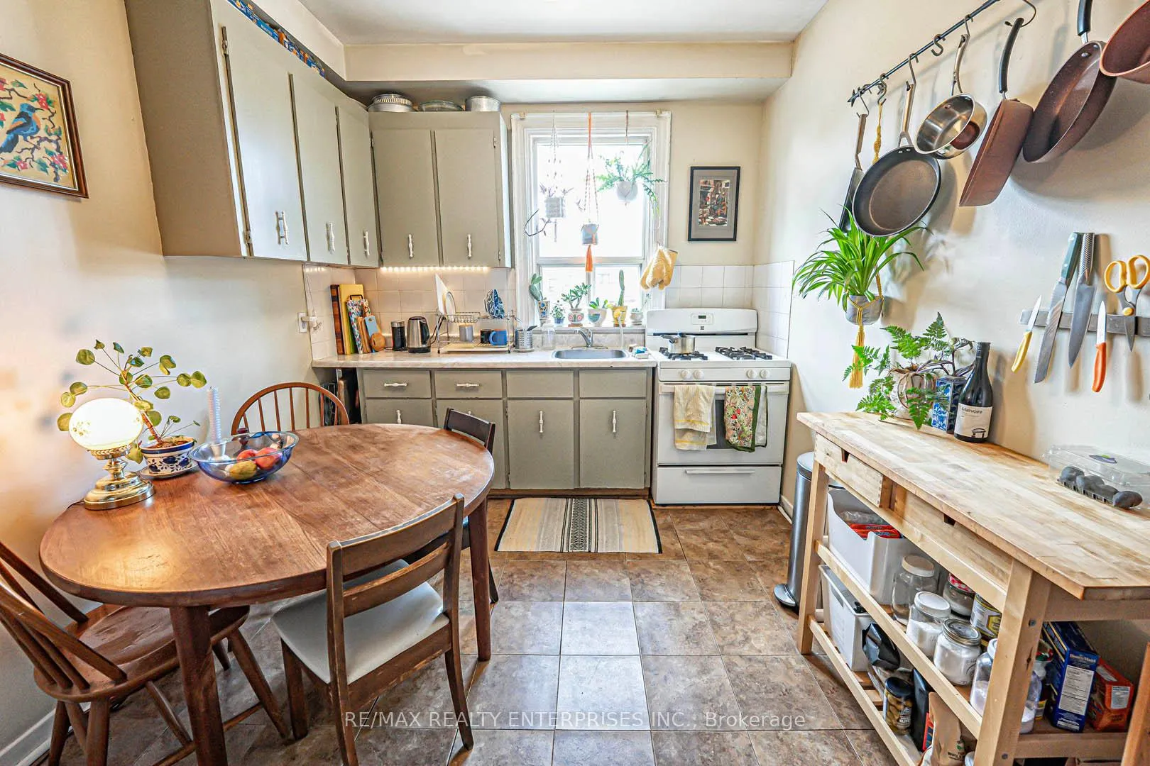 Photo 12 of 914 Dovercourt Road, Toronto, Dovercourt-Wallace Emerson-Junction — HOMEH