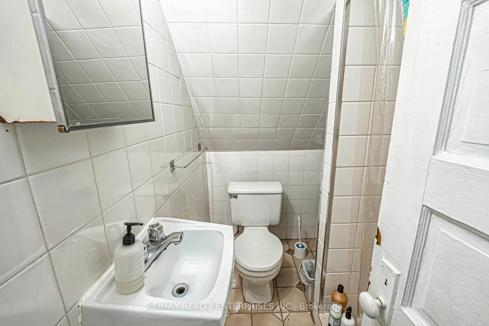 Photo 18 of 914 Dovercourt Road, Toronto, Dovercourt-Wallace Emerson-Junction — HOMEH