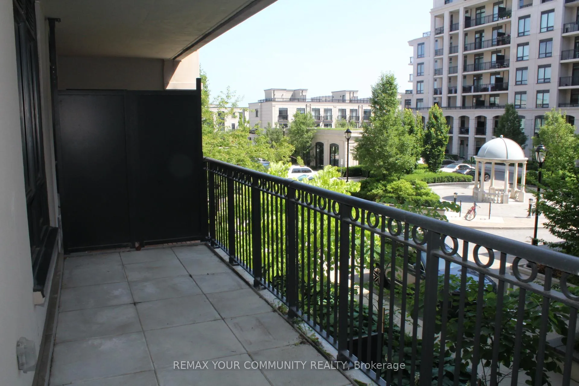 Photo 7 of Unit 203W, 268 Buchanan Drive, Markham, Unionville — HOMEH