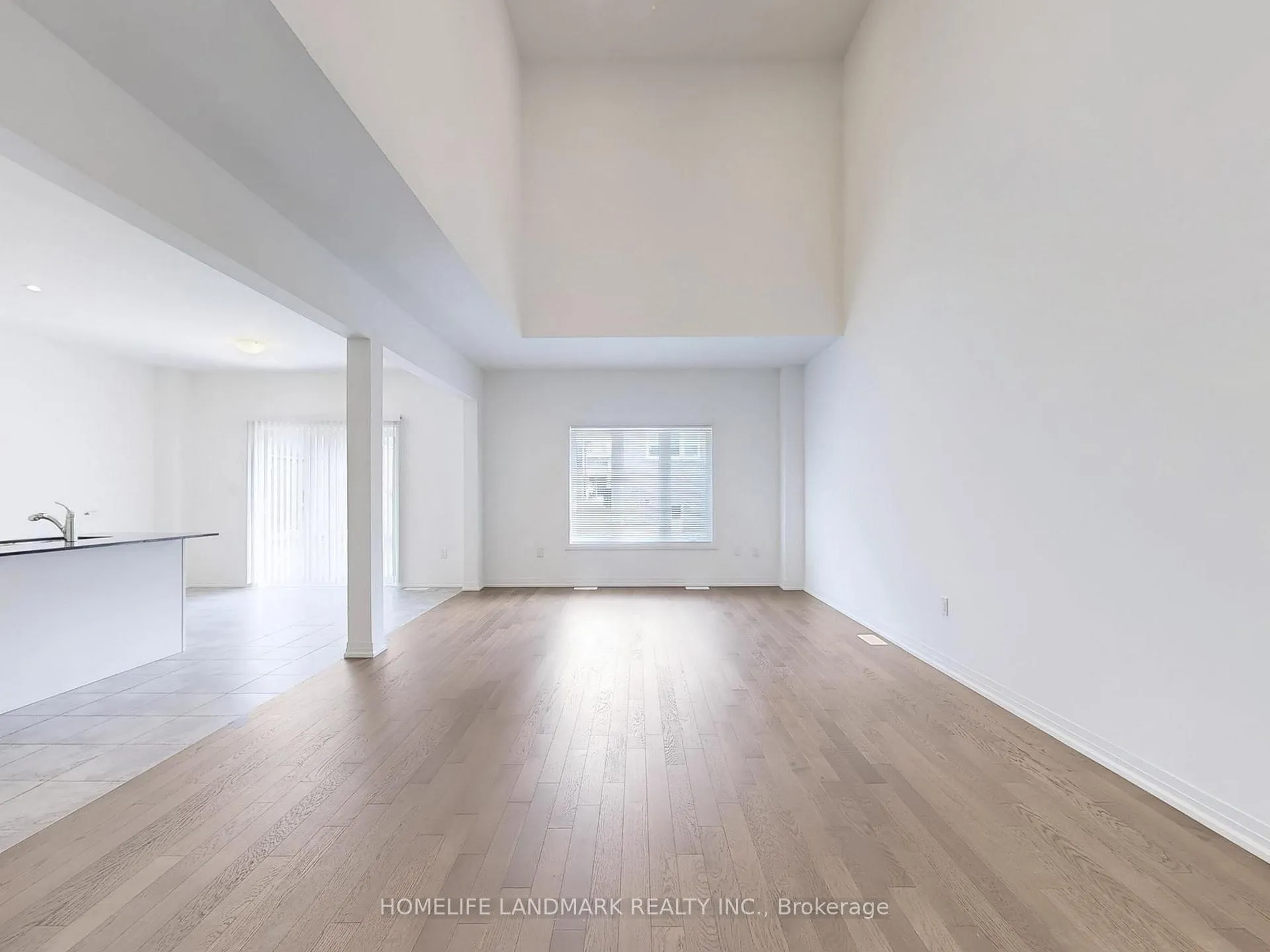 Photo 5 of 67 wheatfield Road, Barrie, Rural Barrie Southeast — HOMEH
