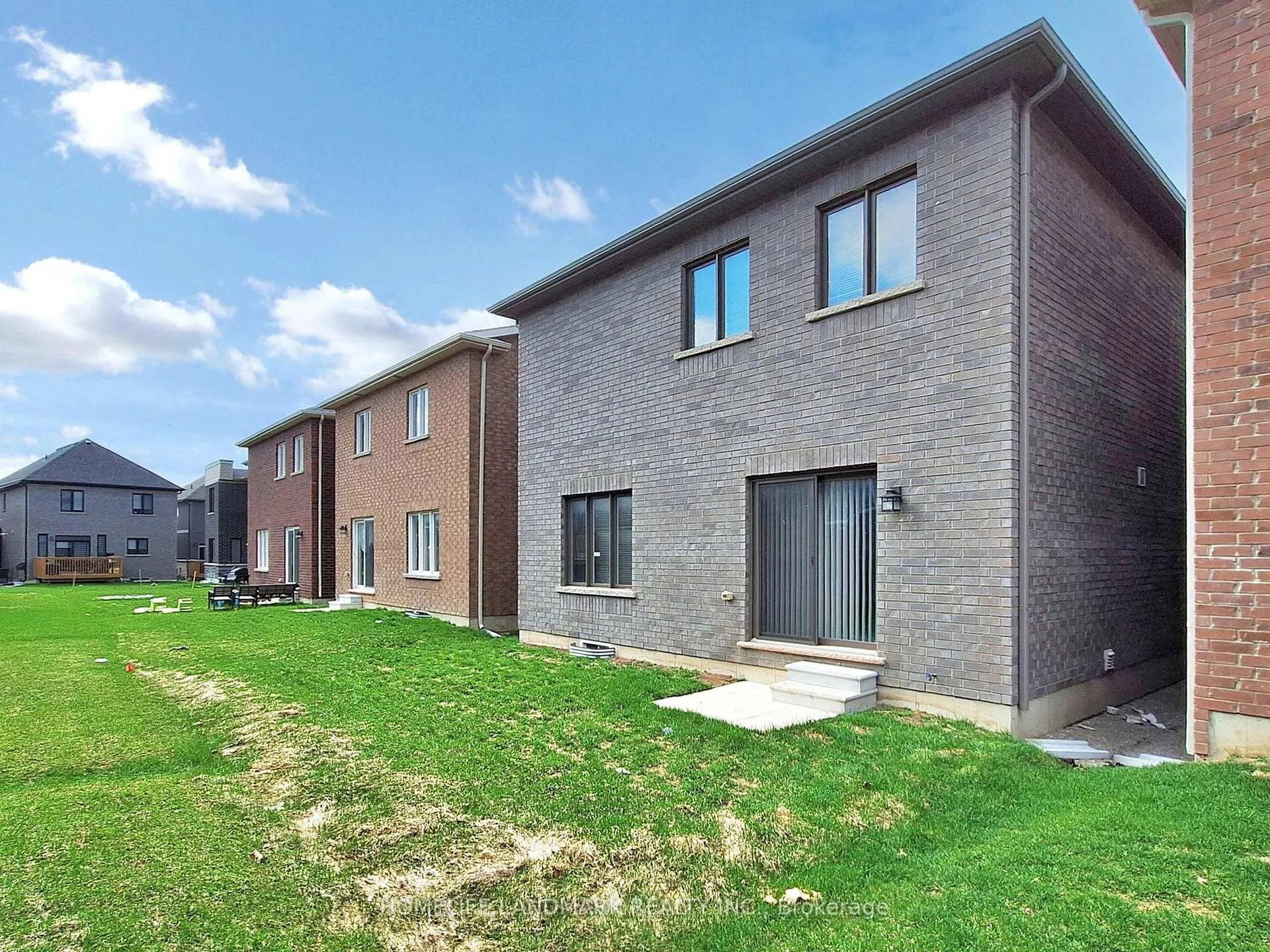 Photo 47 of 67 wheatfield Road, Barrie, Rural Barrie Southeast — HOMEH