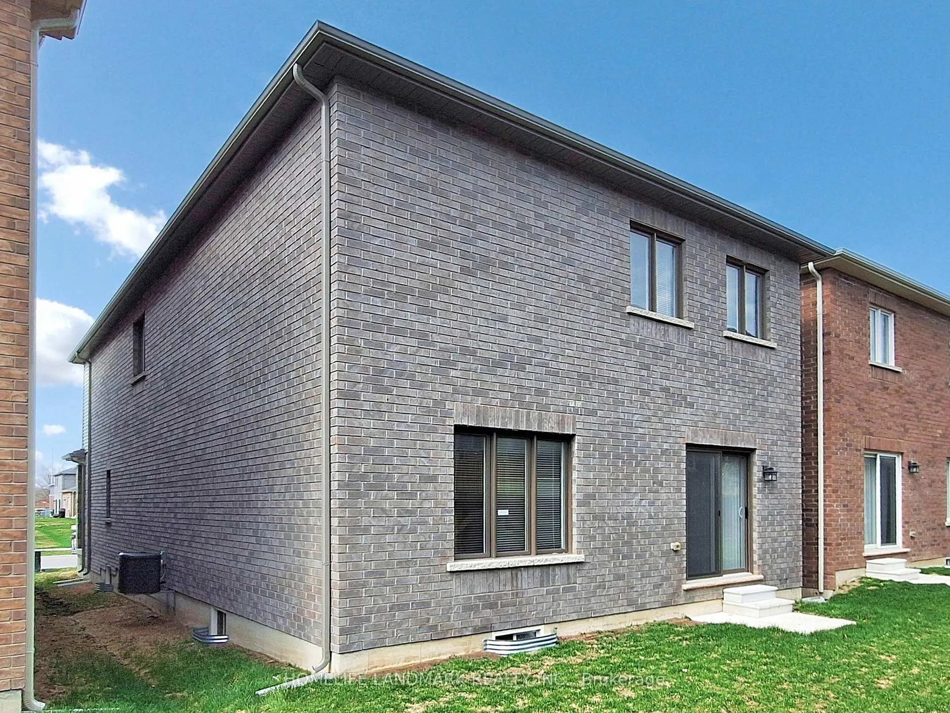 Photo 49 of 67 wheatfield Road, Barrie, Rural Barrie Southeast — HOMEH