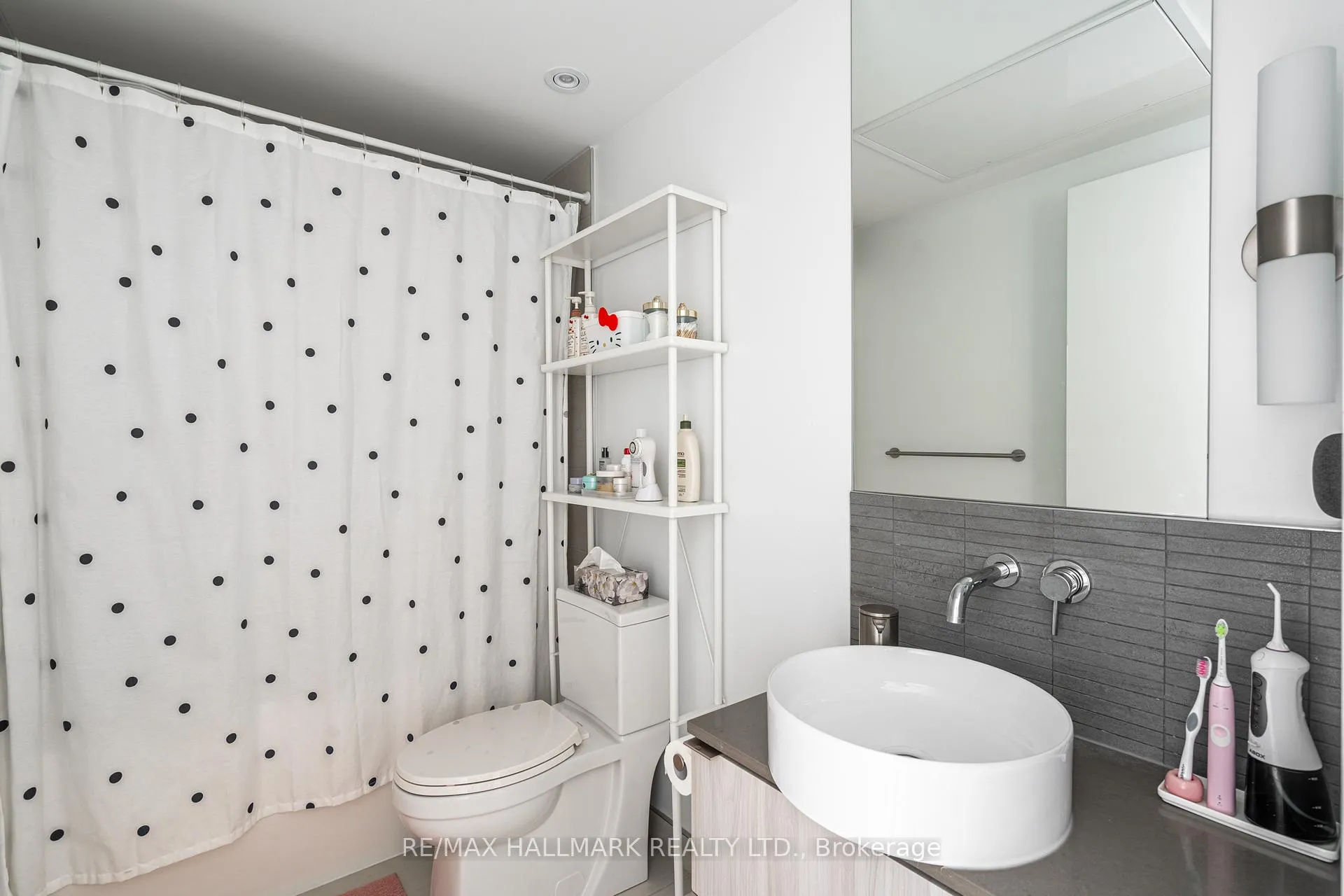 Photo 14 of Unit 3908, 161 Roehampton Avenue, Toronto, Mount Pleasant West — HOMEH