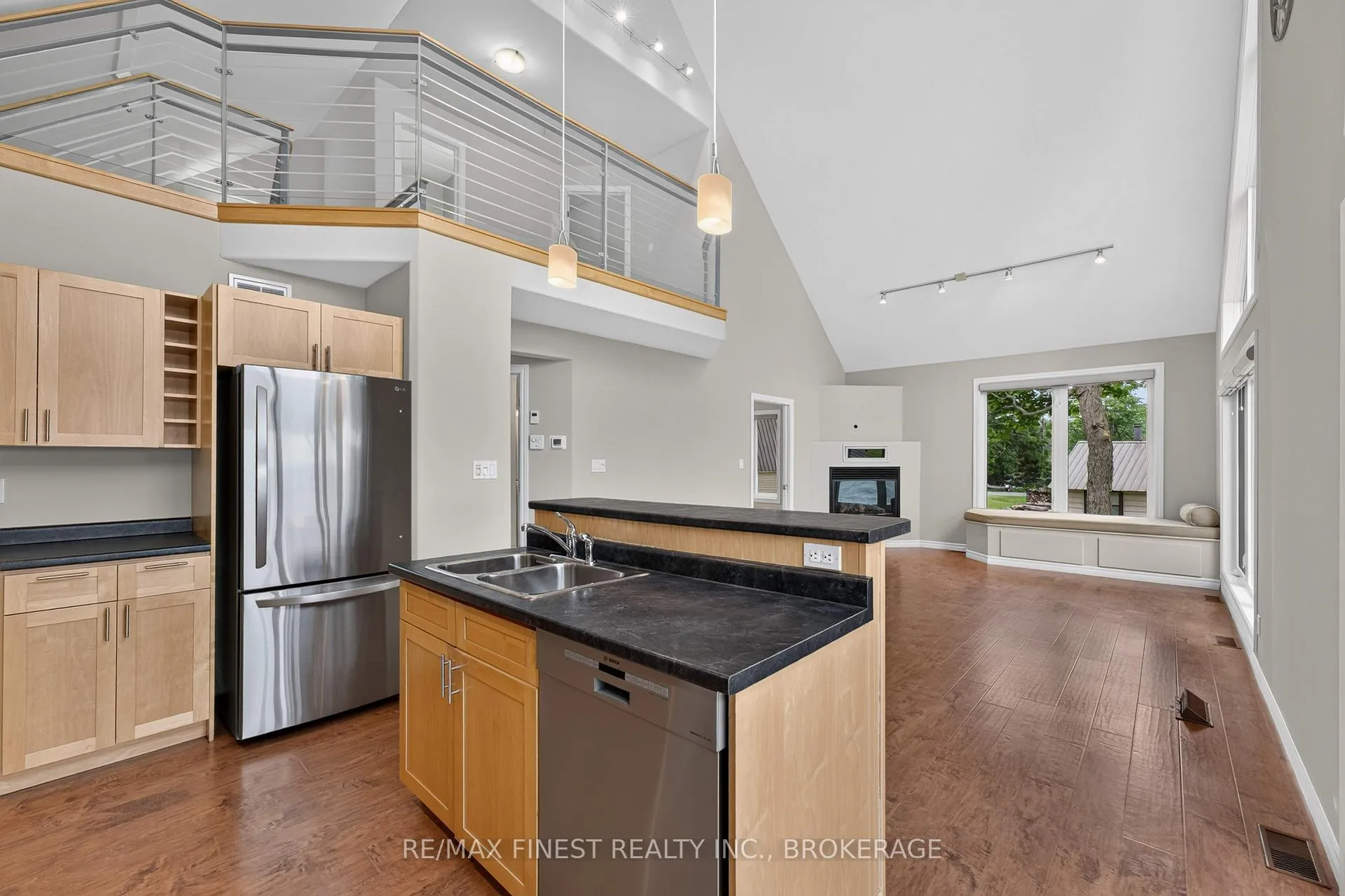 Photo 12 of 3459 Buck Point Lane, Frontenac, Frontenac South — HOMEH