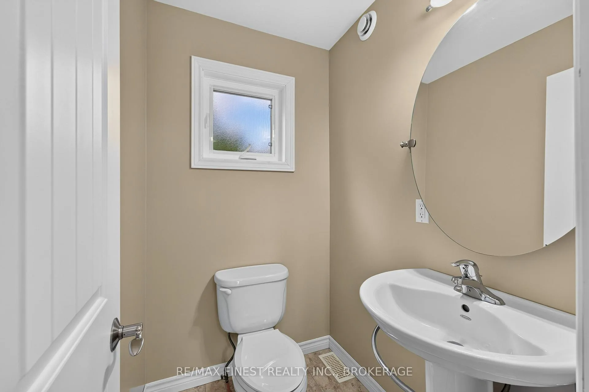 Photo 28 of 3459 Buck Point Lane, Frontenac, Frontenac South — HOMEH