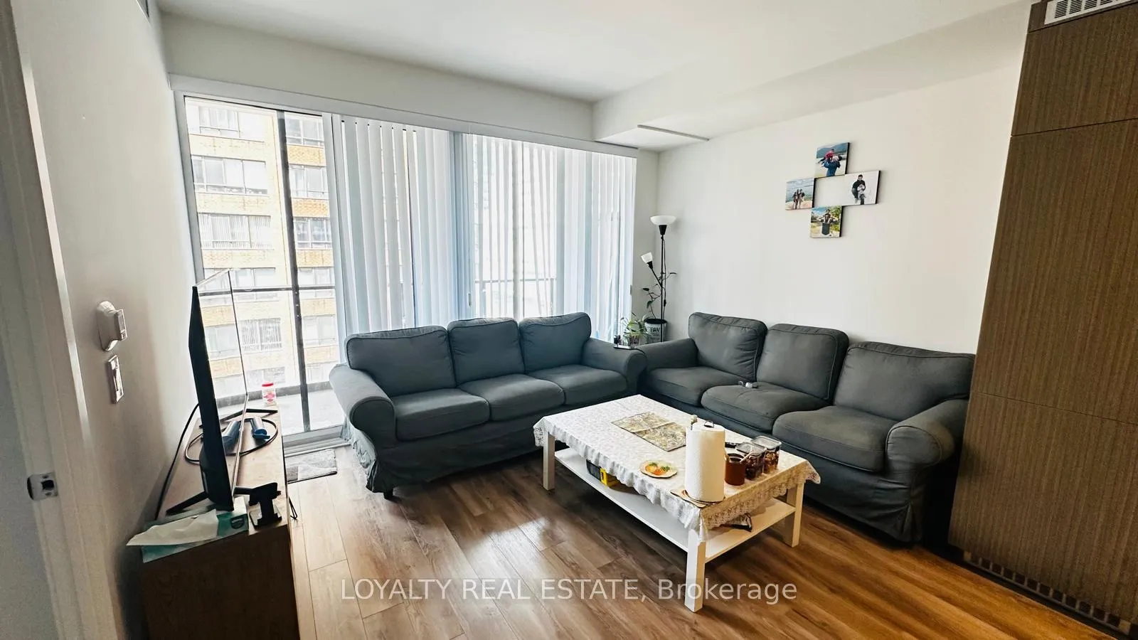 Photo 2 of Unit 912, 20 Edward Street S, Toronto, Bay Street Corridor — HOMEH
