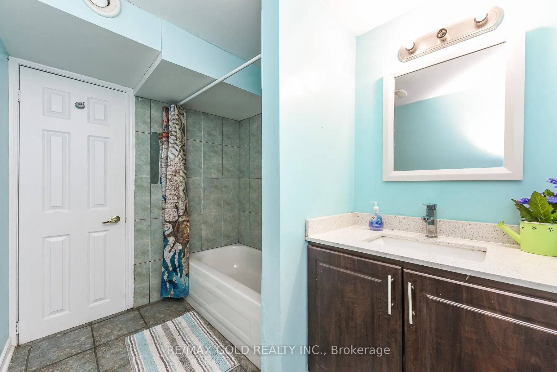 Photo 41 of 18 Drury Crescent, Brampton, Southgate — HOMEH