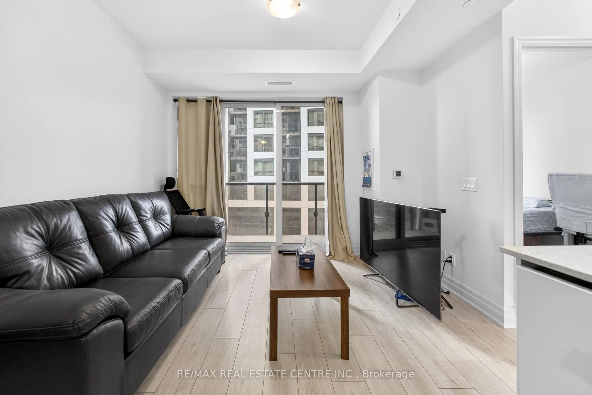 Photo 11 of Unit 610, 30 Elm Drive, Mississauga, Fairview — HOMEH