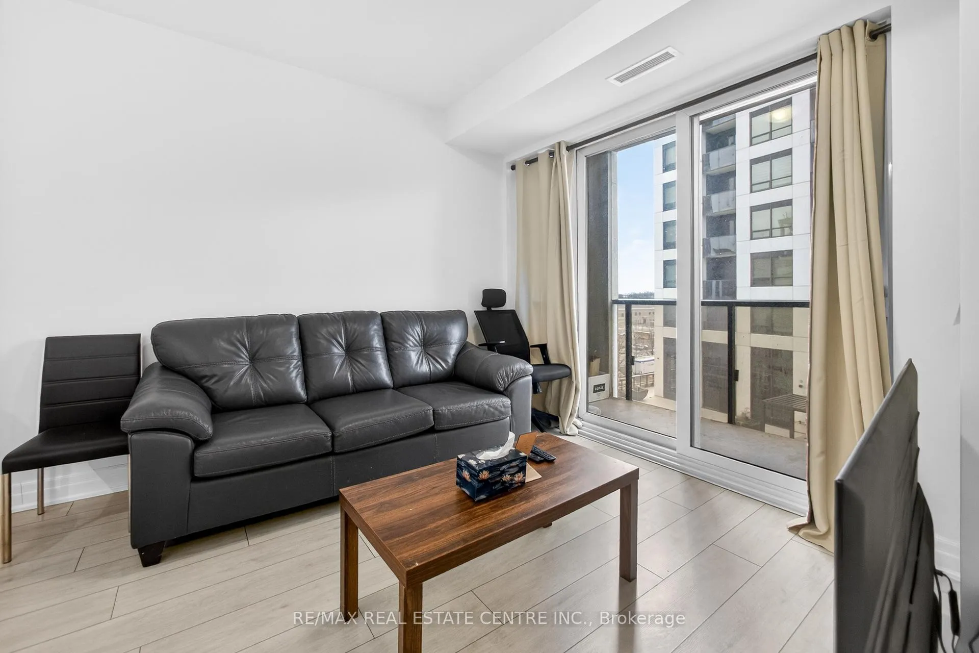 Photo 13 of Unit 610, 30 Elm Drive, Mississauga, Fairview — HOMEH