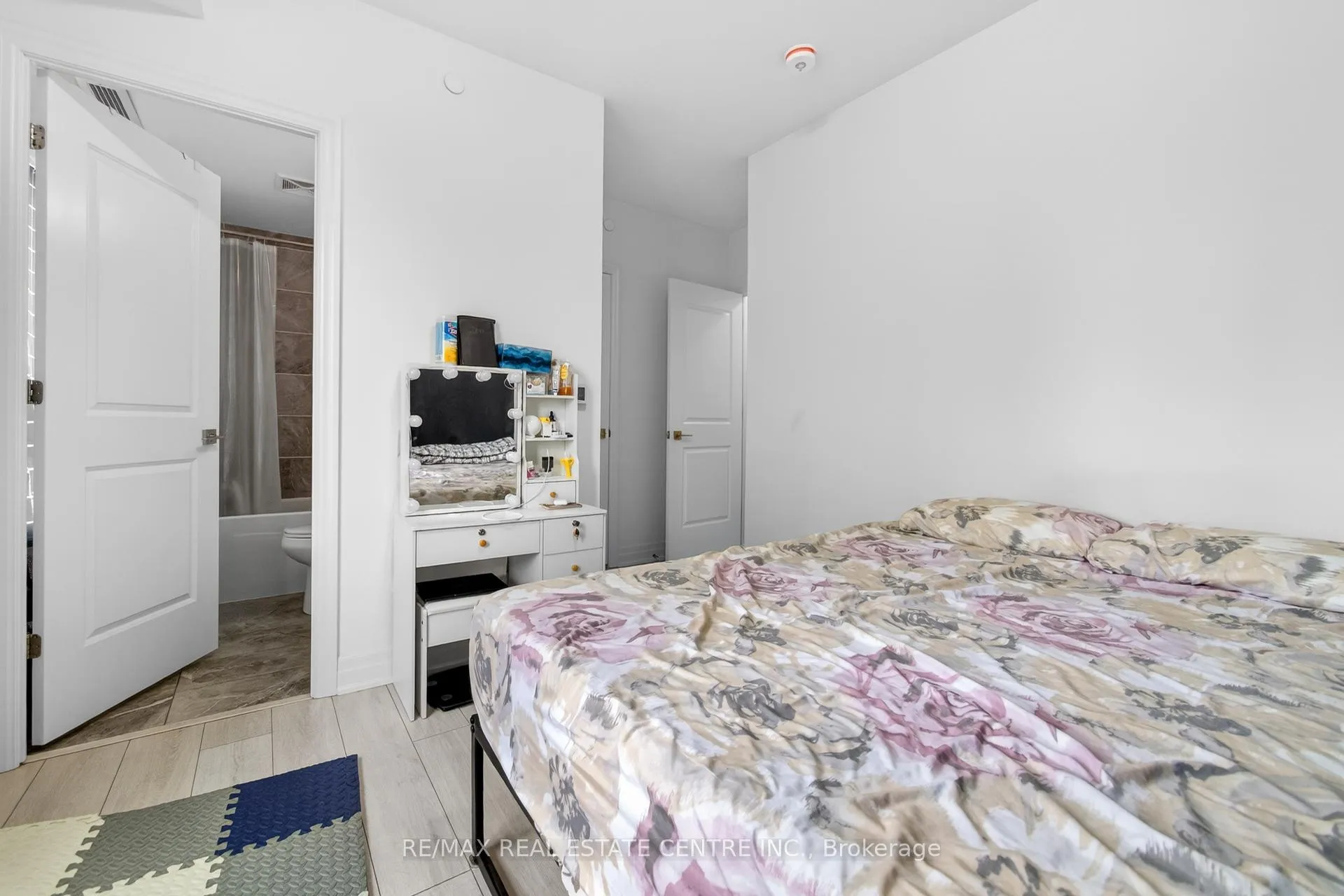 Photo 23 of Unit 610, 30 Elm Drive, Mississauga, Fairview — HOMEH