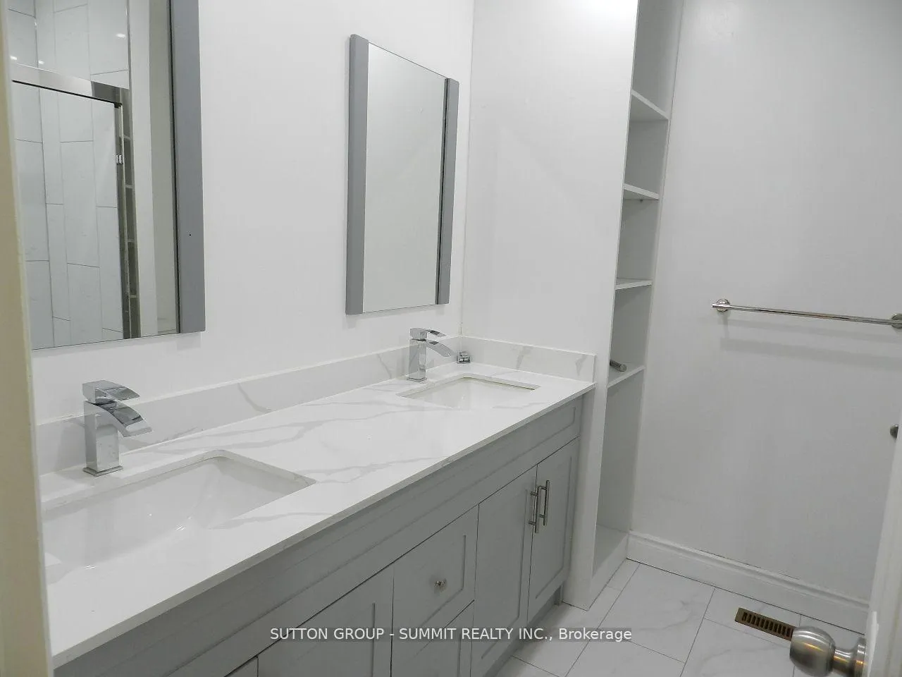 Photo 15 of Unit UPPER, 3367 Verhoeven Drive, Mississauga, Erindale — HOMEH
