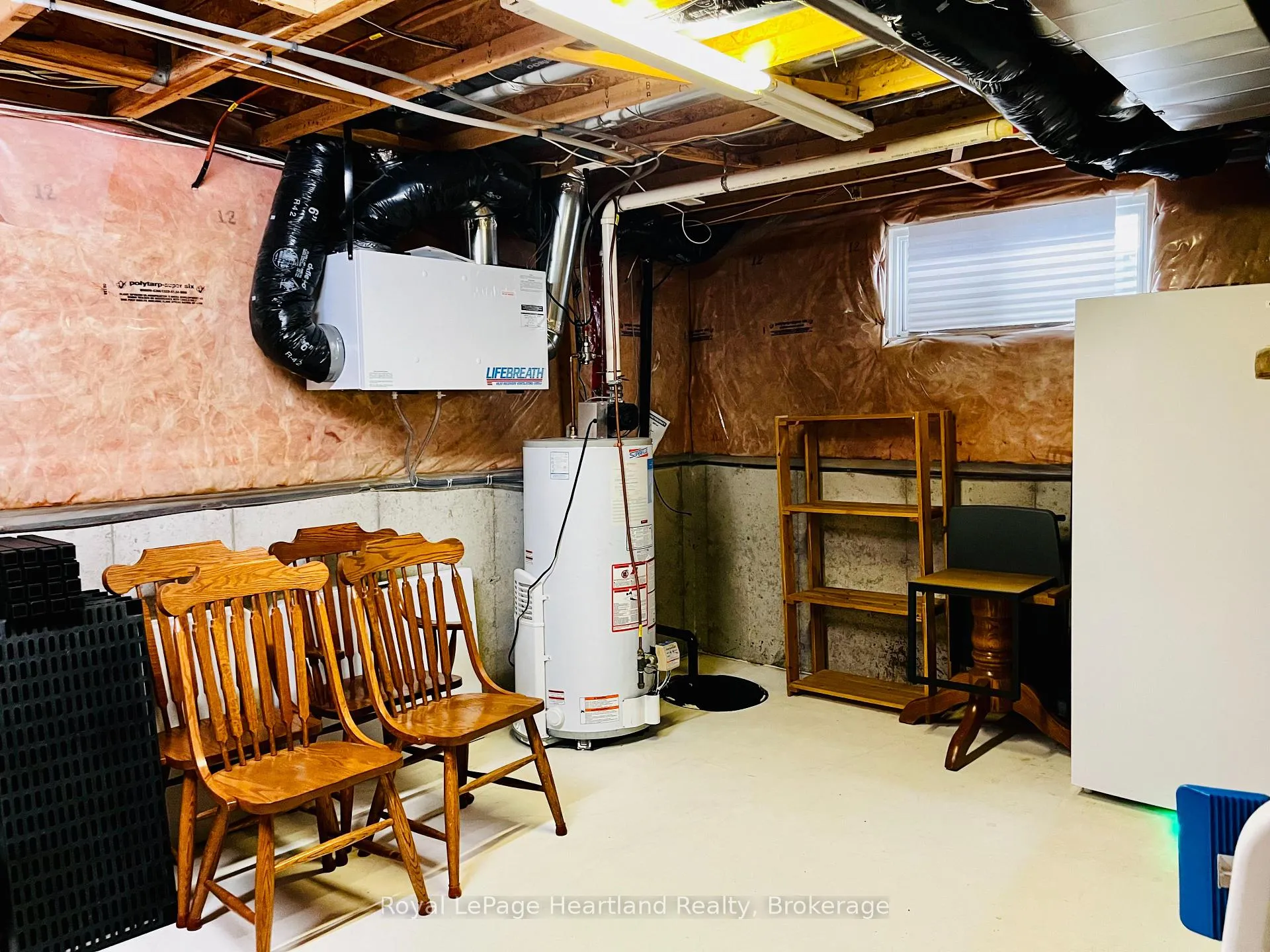 Photo 22 of 459 Richard Crescent, Strathroy-Caradoc, SE — HOMEH