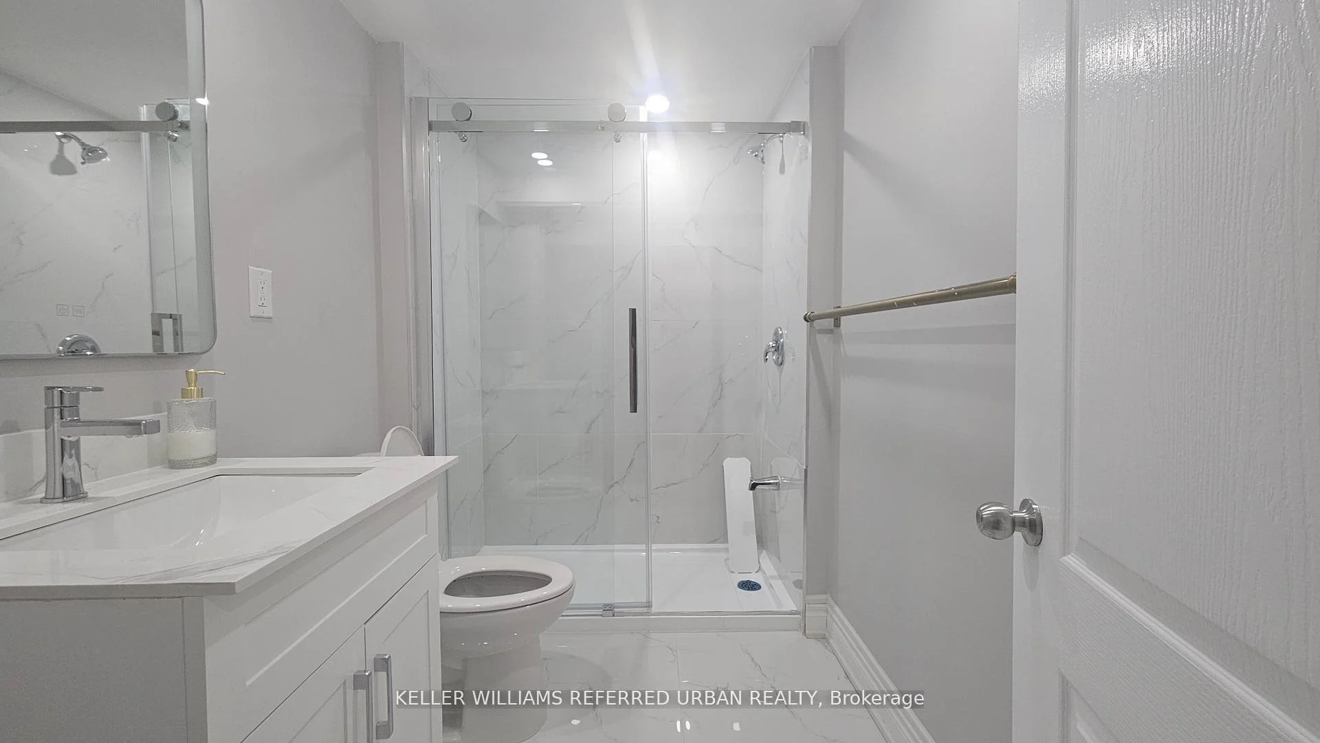 Photo 9 of 1539 Napanee Road, Pickering, Amberlea — HOMEH