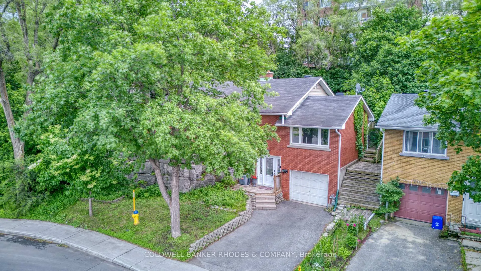 Photo 2 of 1430 Edgecliffe Avenue, Ottawa, Carlington — HOMEH