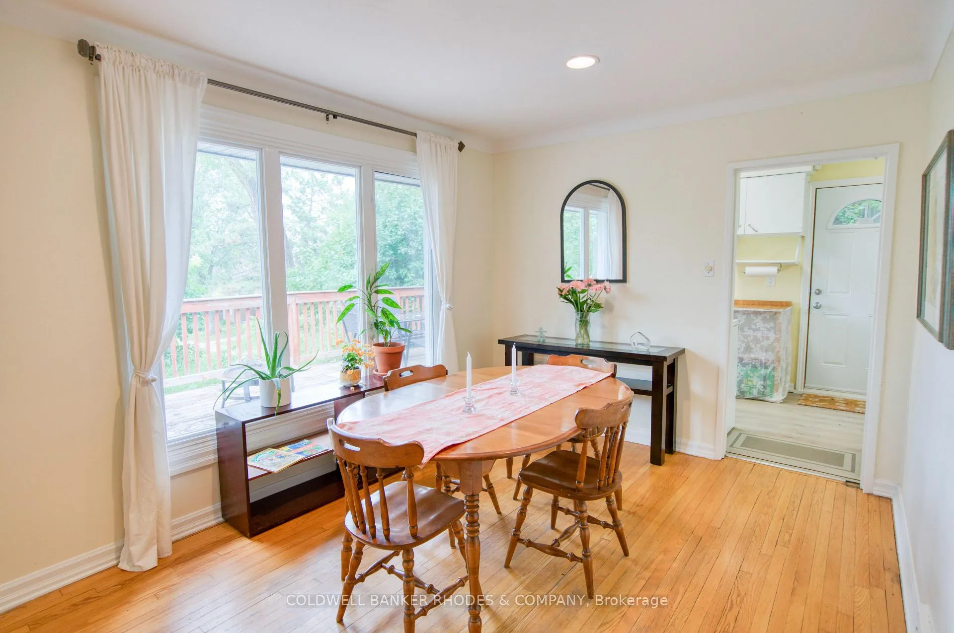 Photo 11 of 1430 Edgecliffe Avenue, Ottawa, Carlington — HOMEH