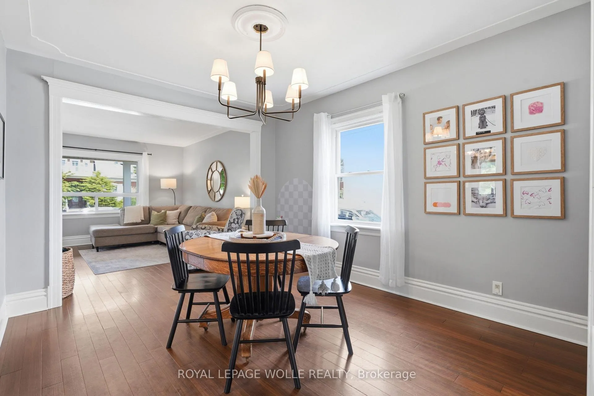 Photo 9 of 439 Westminster Drive S, Cambridge — HOMEH