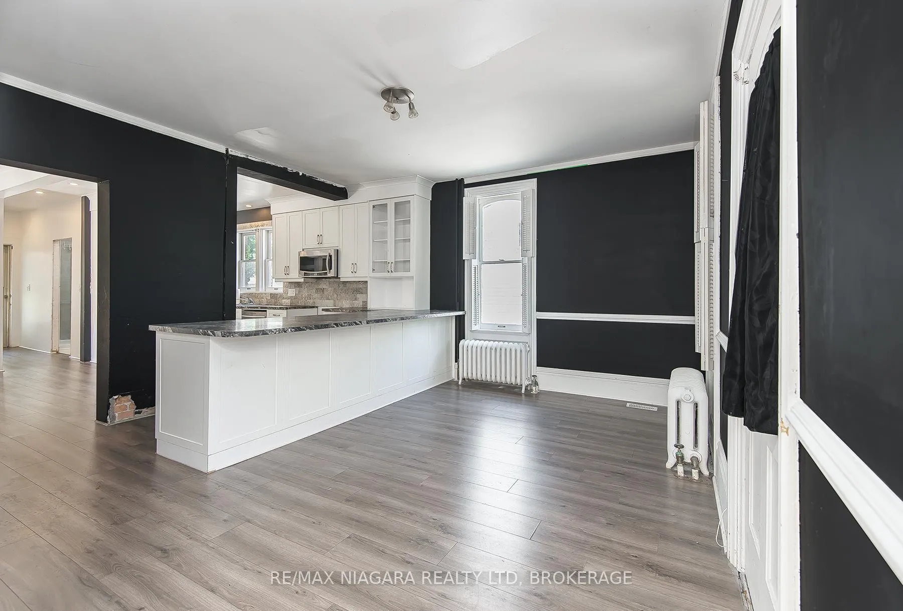 Photo 10 of 518 King Street, Port Colborne, Main Street — HOMEH