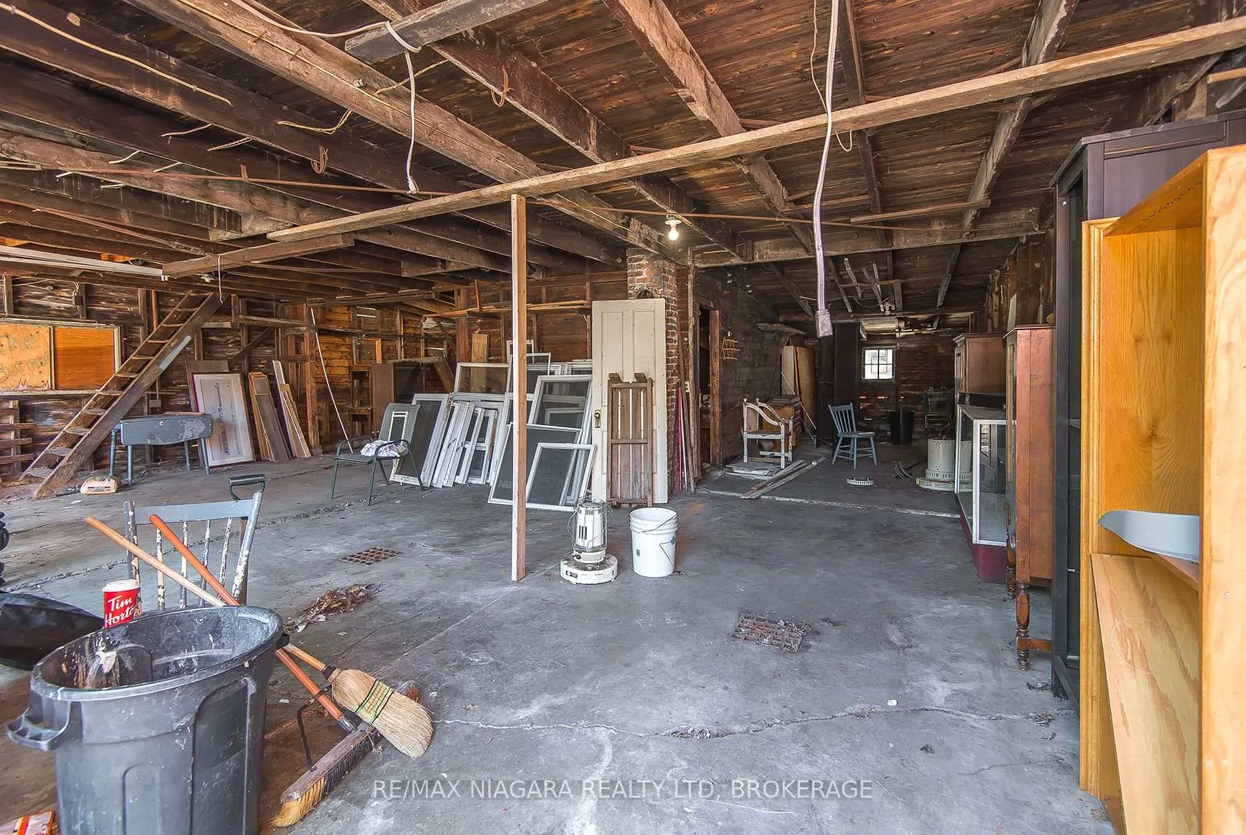 Photo 32 of 518 King Street, Port Colborne, Main Street — HOMEH