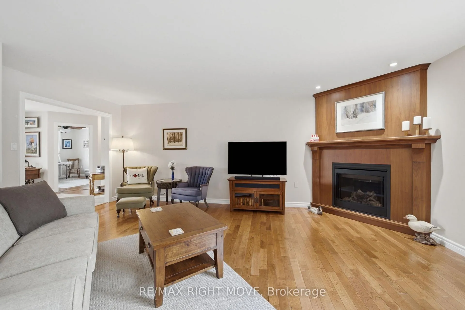Photo 8 of 4700 Zachary Crescent, Ramara, Atherley — HOMEH