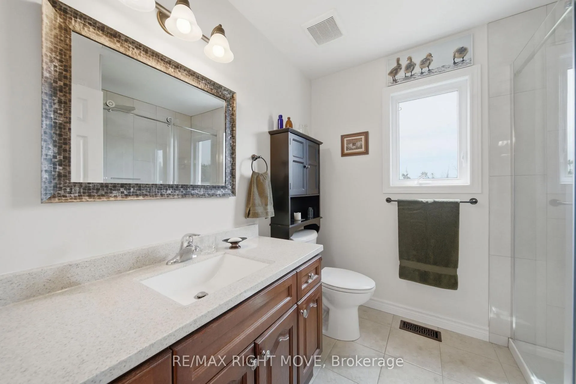 Photo 26 of 4700 Zachary Crescent, Ramara, Atherley — HOMEH