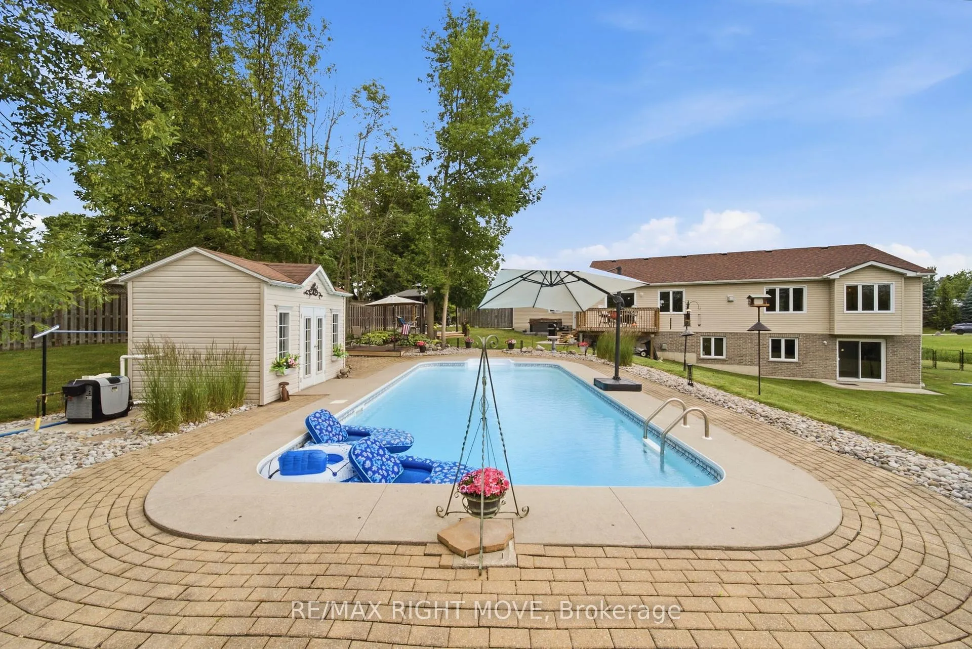 Photo 52 of 4700 Zachary Crescent, Ramara, Atherley — HOMEH