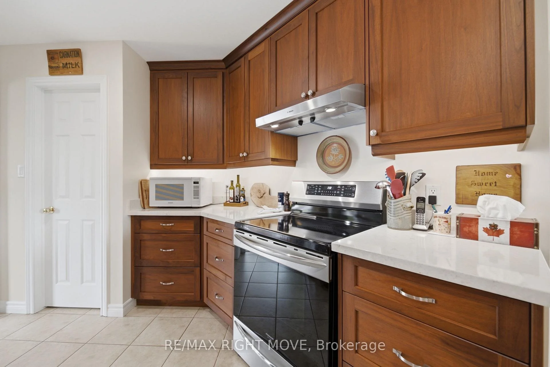 Photo 23 of 4700 Zachary Crescent, Ramara, Atherley — HOMEH