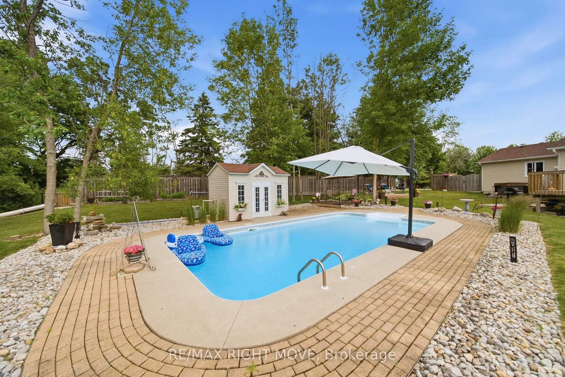 Photo 63 of 4700 Zachary Crescent, Ramara, Atherley — HOMEH