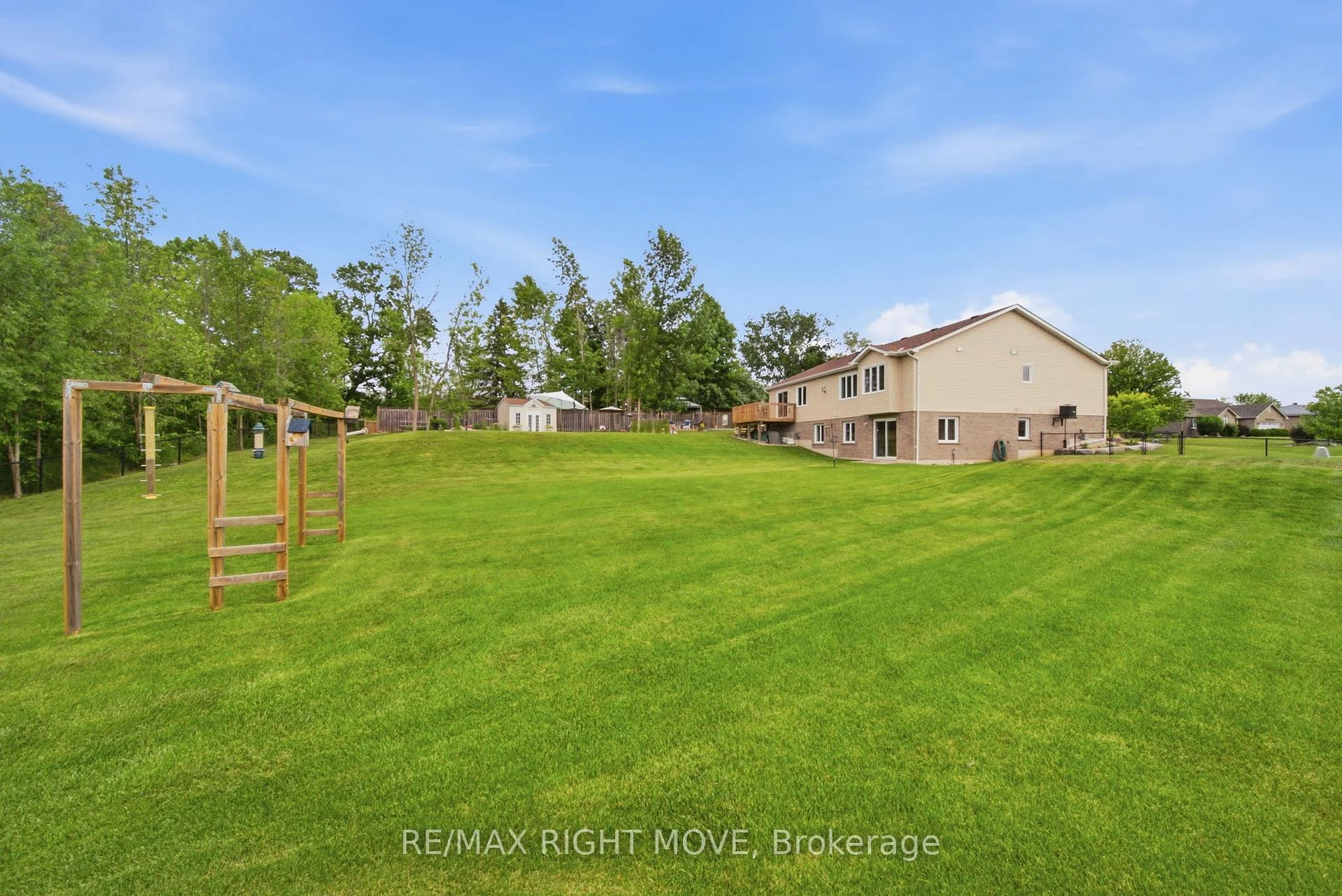 Photo 66 of 4700 Zachary Crescent, Ramara, Atherley — HOMEH