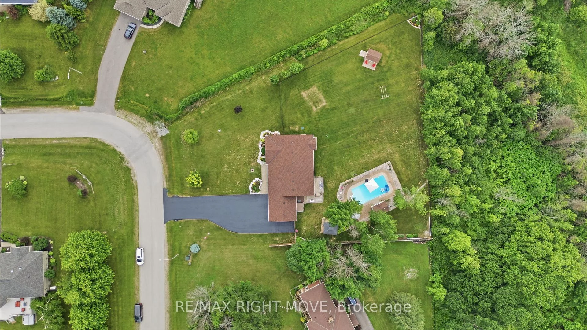 Photo 73 of 4700 Zachary Crescent, Ramara, Atherley — HOMEH
