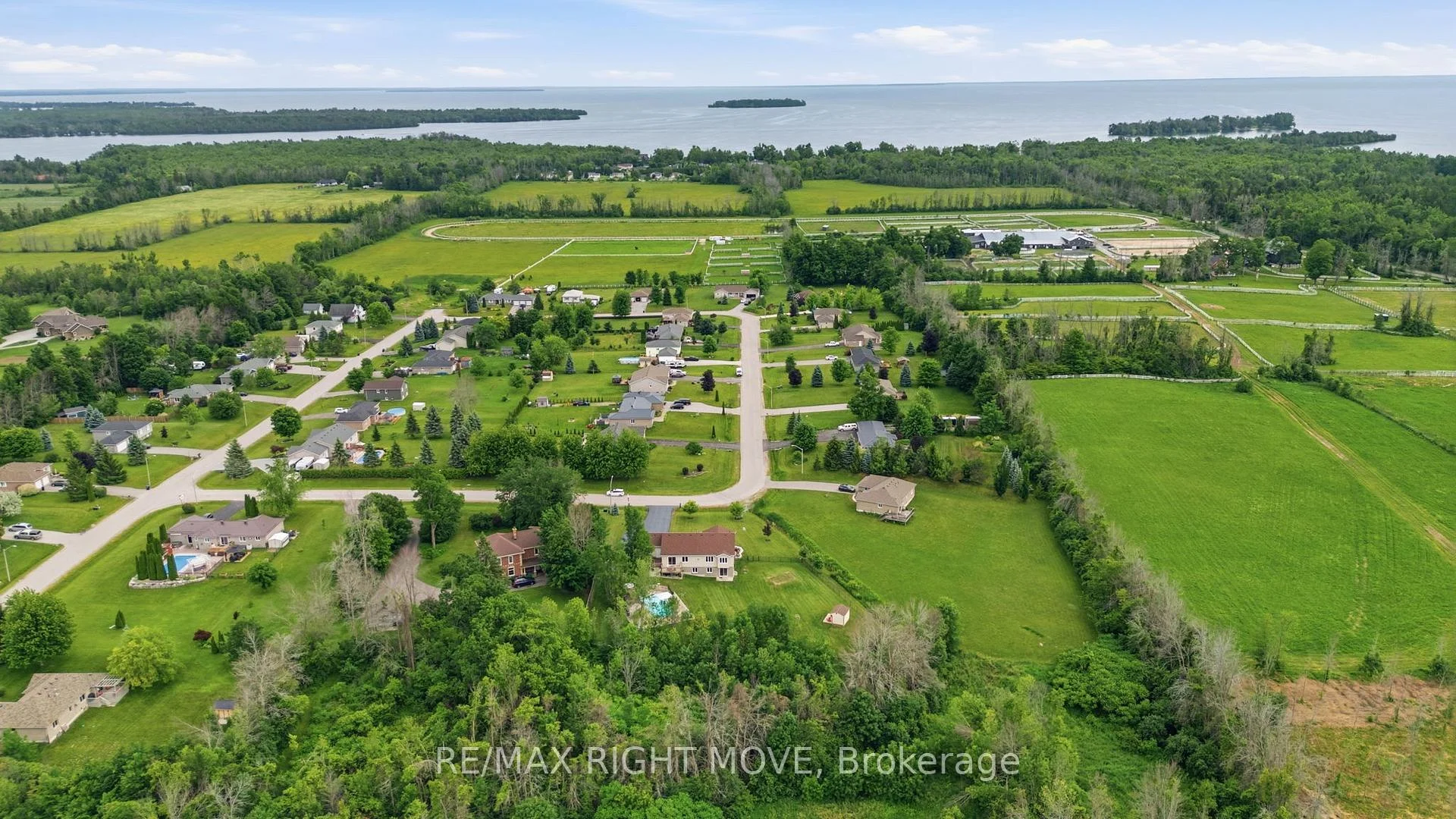 Photo 74 of 4700 Zachary Crescent, Ramara, Atherley — HOMEH