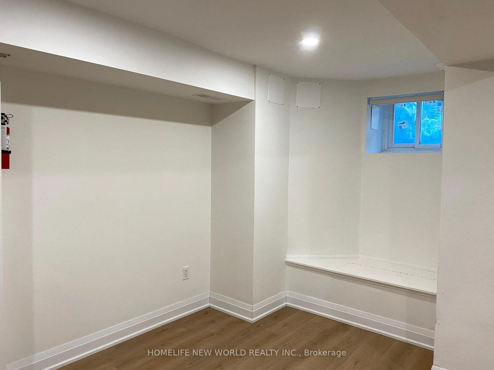 Photo 7 of Unit Unit B, 92 Seaton Street, Toronto, Moss Park — HOMEH