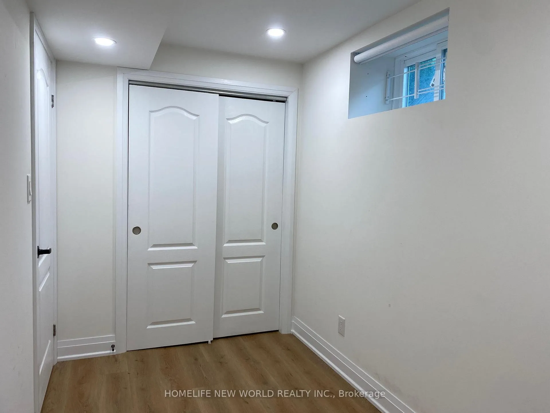 Photo 10 of Unit Unit B, 92 Seaton Street, Toronto, Moss Park — HOMEH