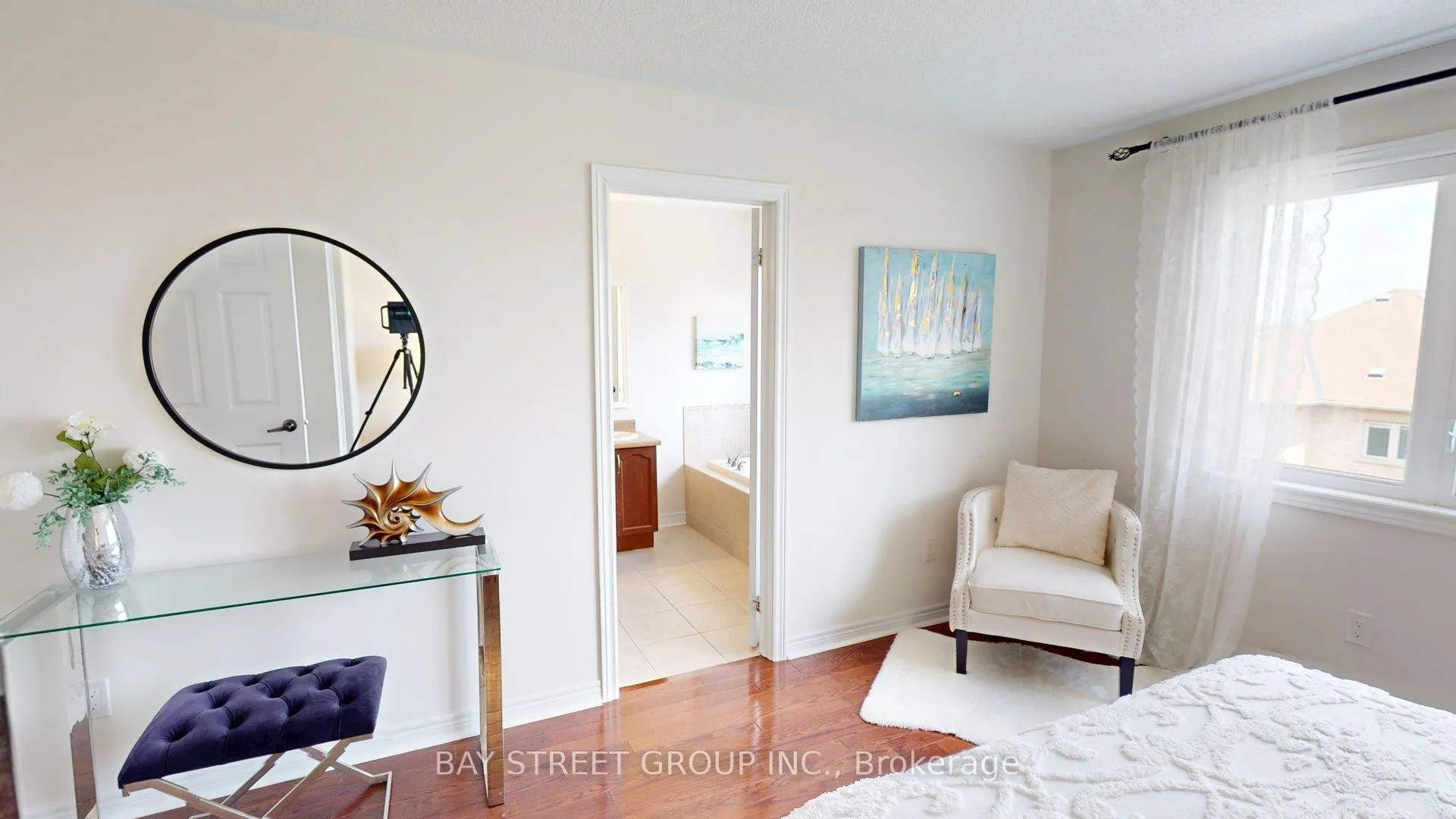 Photo 16 of 311 Oberfrick Avenue, Vaughan, Patterson — HOMEH