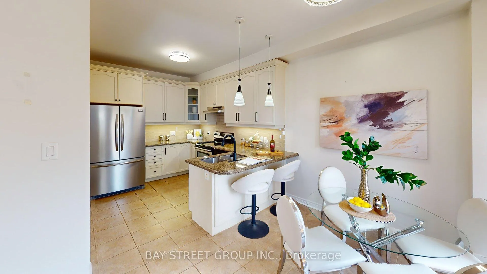 Photo 9 of 311 Oberfrick Avenue, Vaughan, Patterson — HOMEH