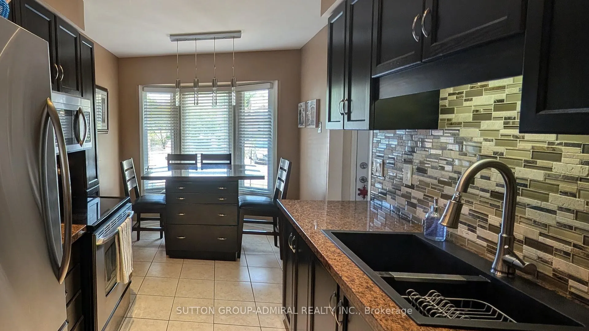 Photo 11 of Unit 37, 503 Highway 8 Street, Hamilton, Stoney Creek — HOMEH