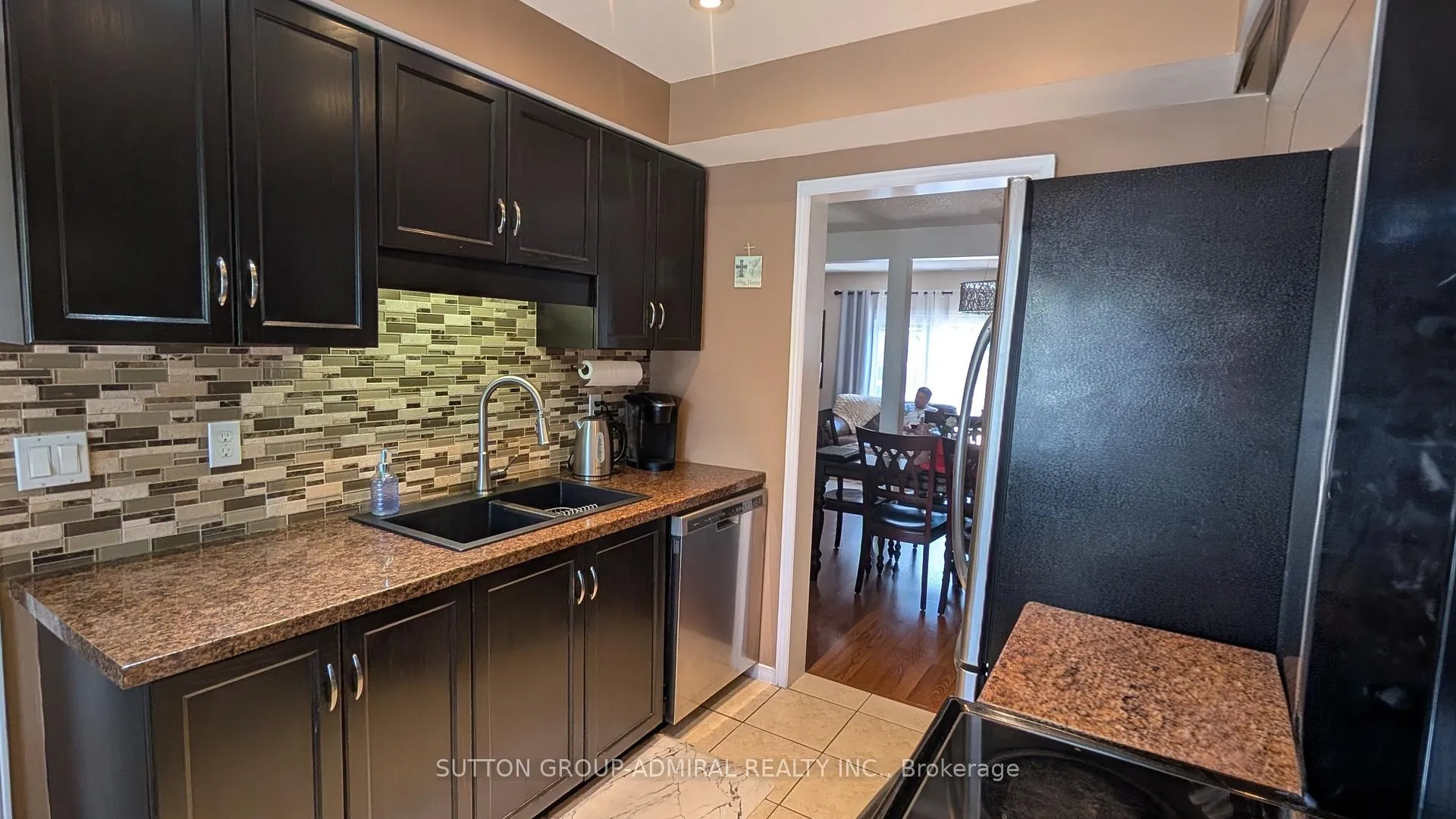 Photo 12 of Unit 37, 503 Highway 8 Street, Hamilton, Stoney Creek — HOMEH