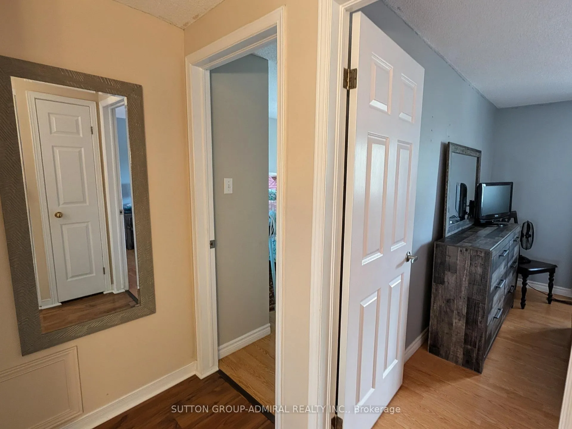 Photo 24 of Unit 37, 503 Highway 8 Street, Hamilton, Stoney Creek — HOMEH