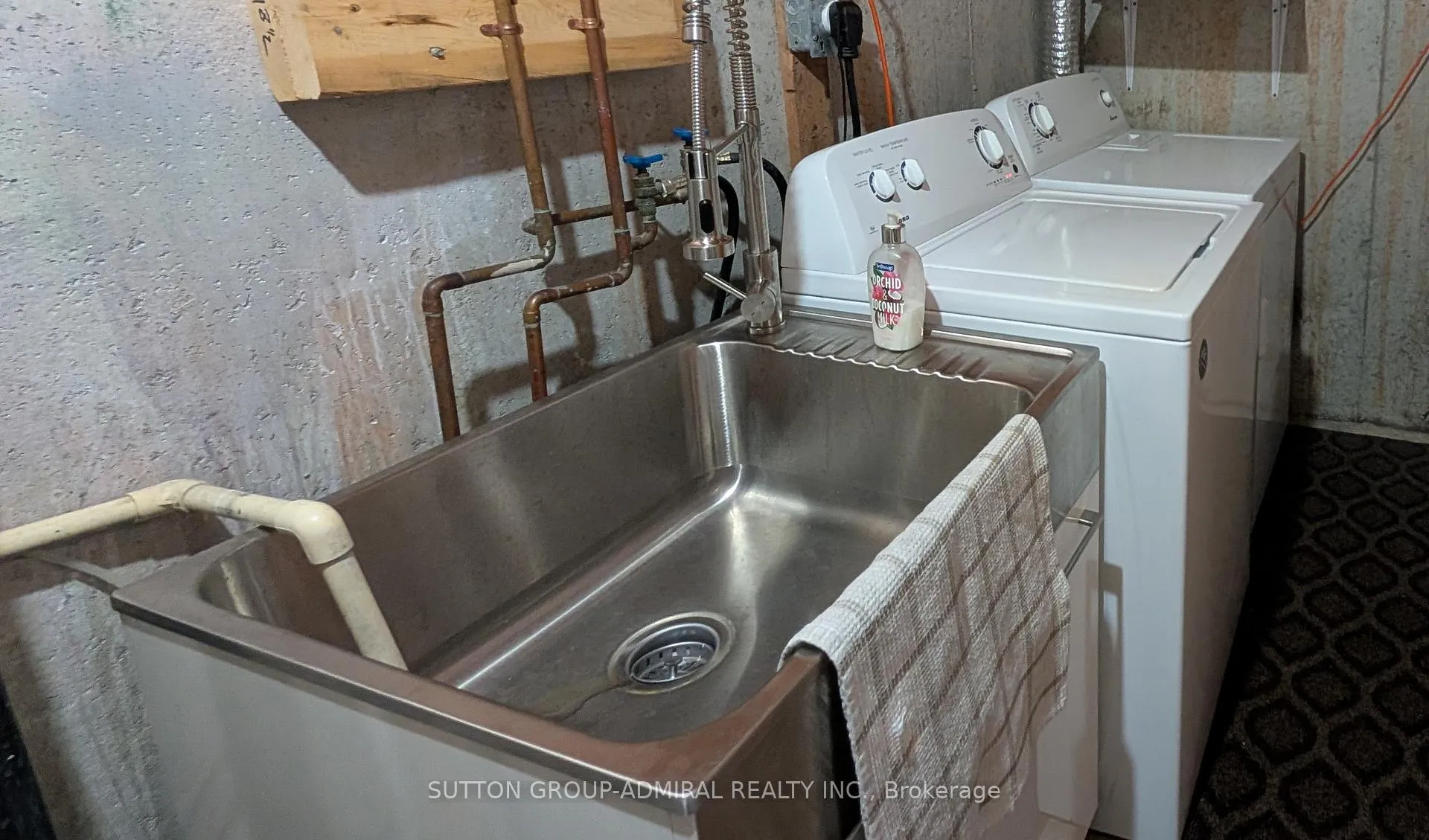 Photo 35 of Unit 37, 503 Highway 8 Street, Hamilton, Stoney Creek — HOMEH