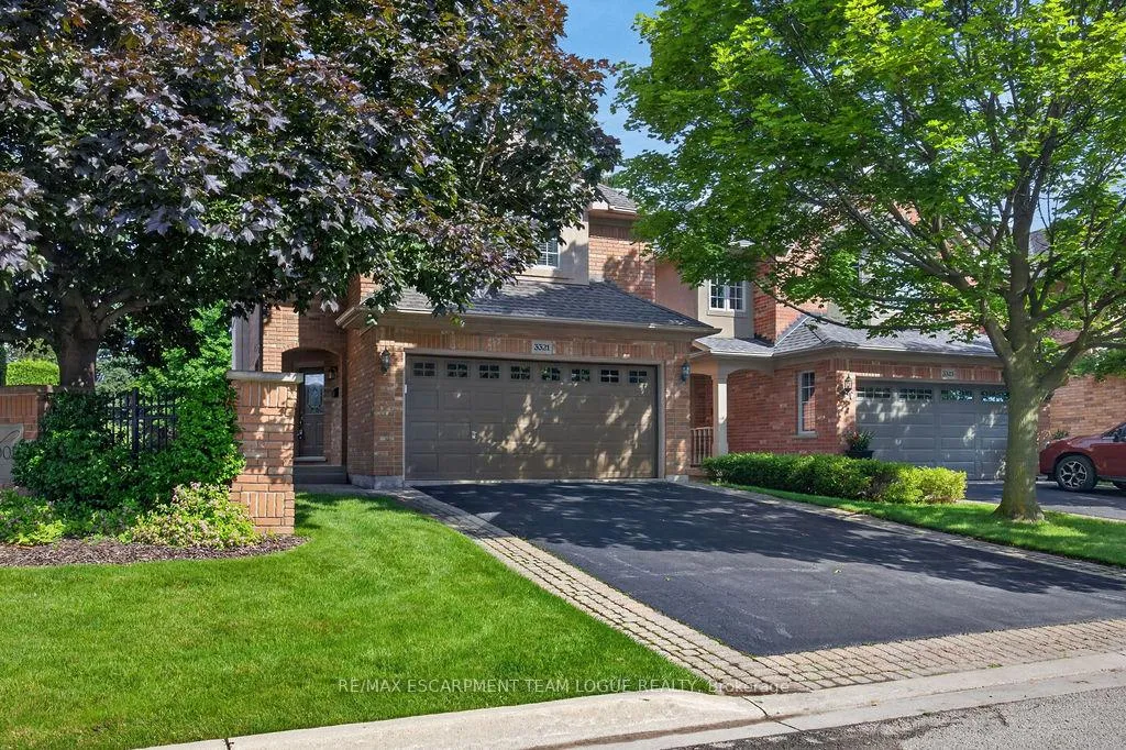 Photo 2 of 3321 Edgewood Place, Burlington, Palmer — HOMEH