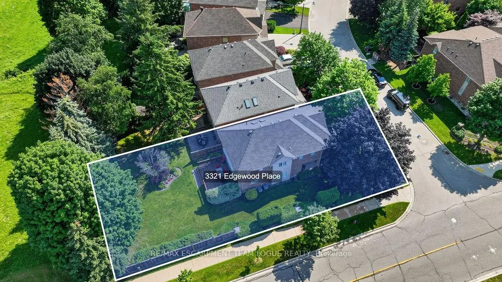 Photo 36 of 3321 Edgewood Place, Burlington, Palmer — HOMEH