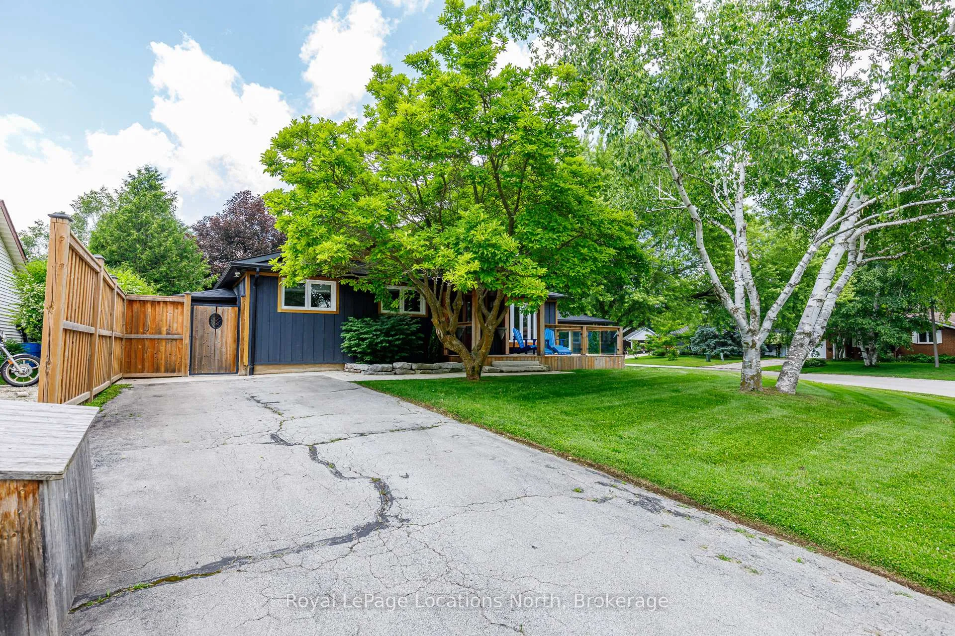 Photo 3 of 128 Orchard Drive, Blue Mountains — HOMEH