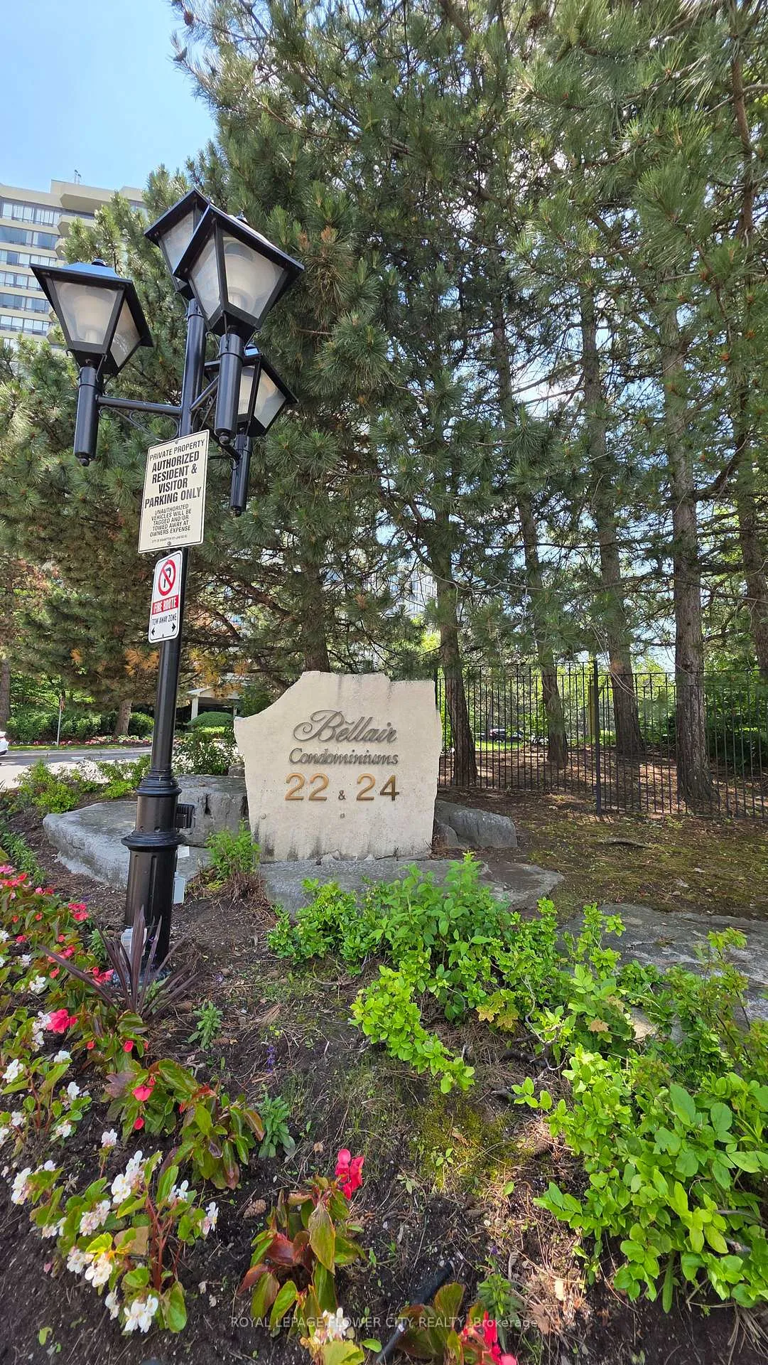 Photo 6 of Unit 1408, 24 Hanover Road, Brampton, Queen Street Corridor — HOMEH