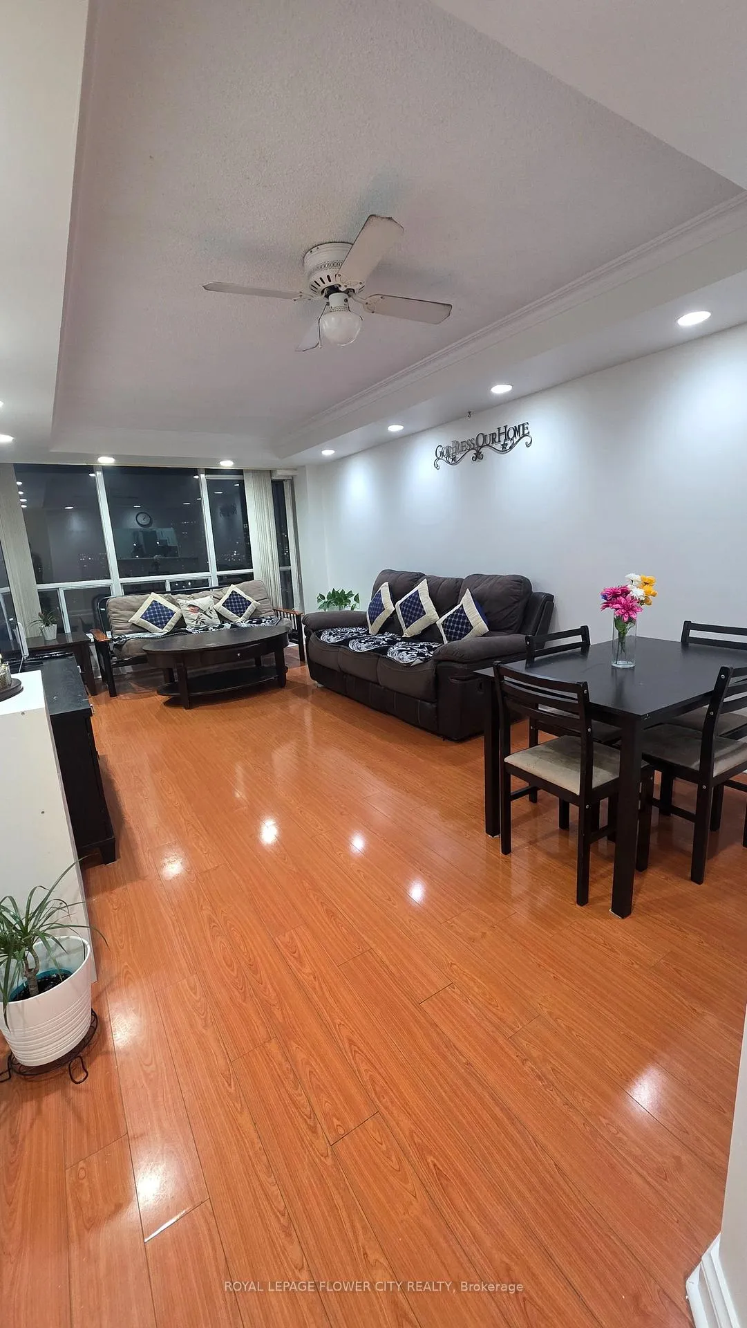 Photo 10 of Unit 1408, 24 Hanover Road, Brampton, Queen Street Corridor — HOMEH
