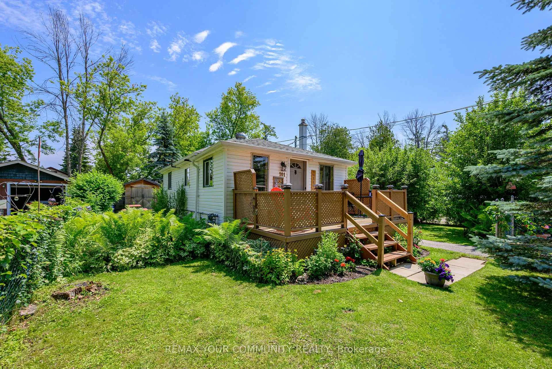 Photo 1 of 101 Dunkirk Avenue, Georgina, Sutton & Jackson's Point — HOMEH