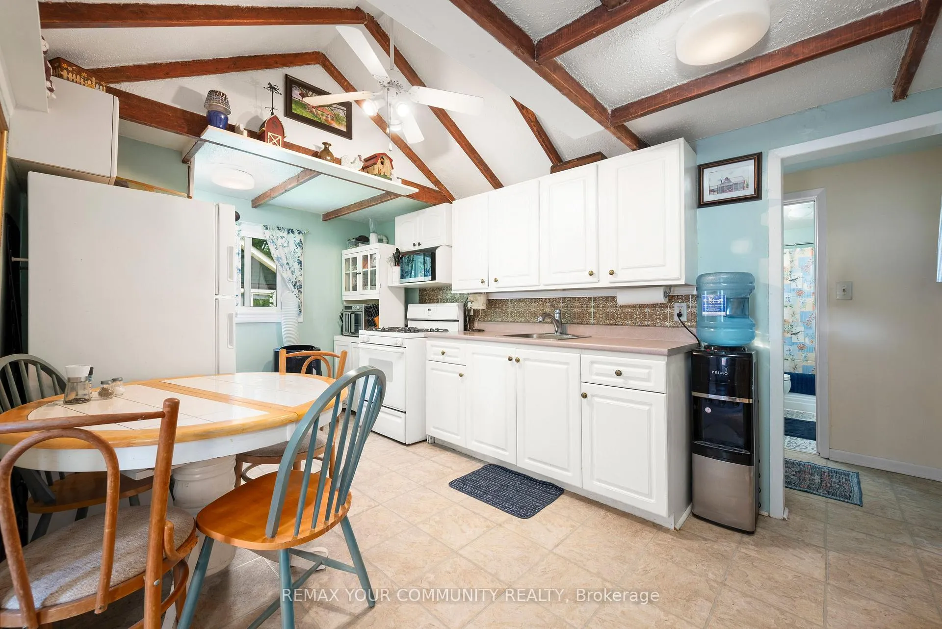 Photo 10 of 101 Dunkirk Avenue, Georgina, Sutton & Jackson's Point — HOMEH