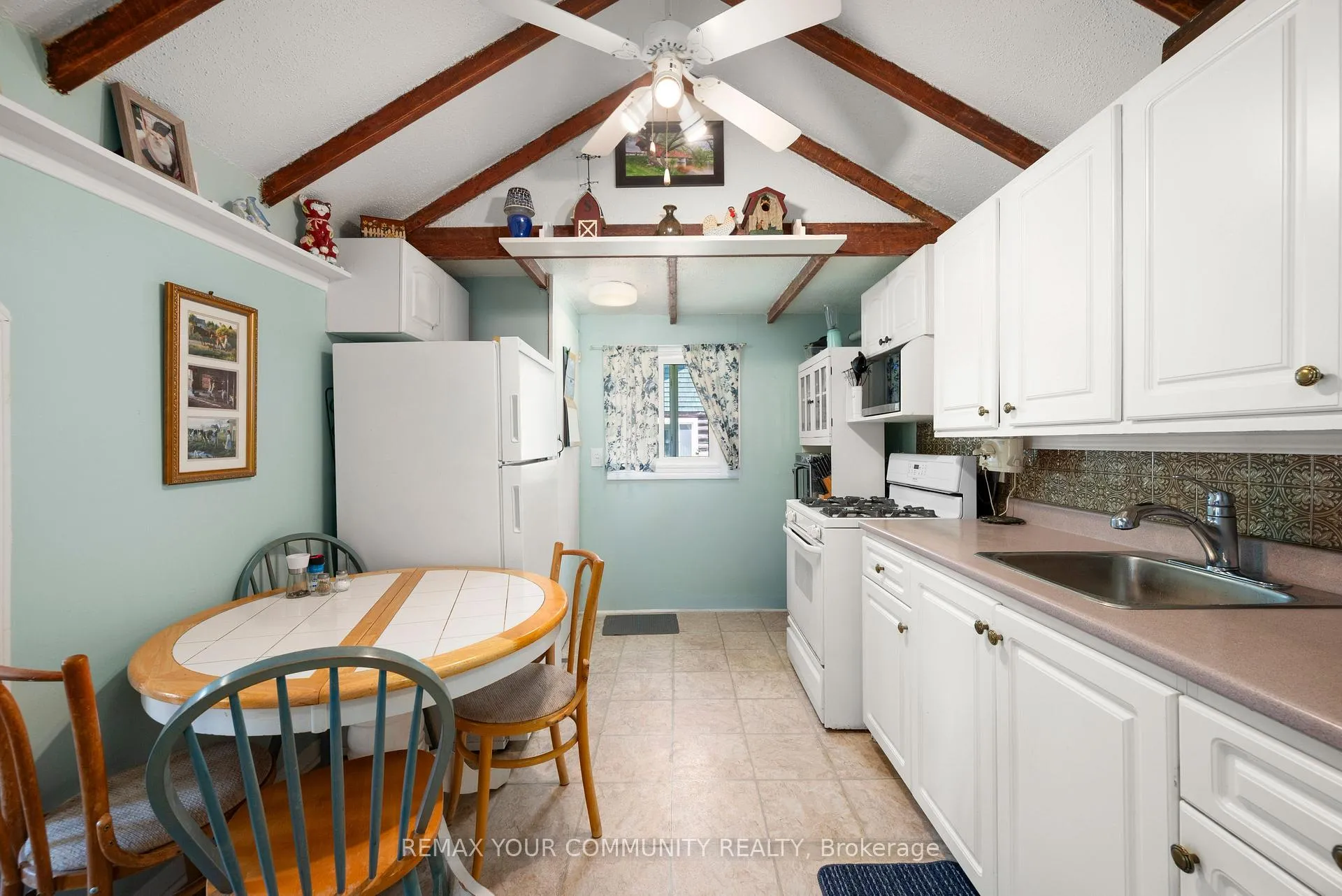 Photo 11 of 101 Dunkirk Avenue, Georgina, Sutton & Jackson's Point — HOMEH